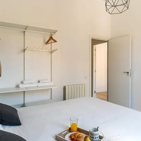 2215 - Ab Calabria Apartamento Barcelona