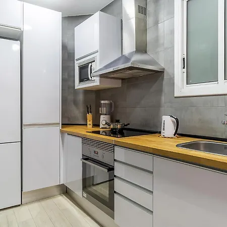 2215 - Ab Calabria Apartmán Barcelona