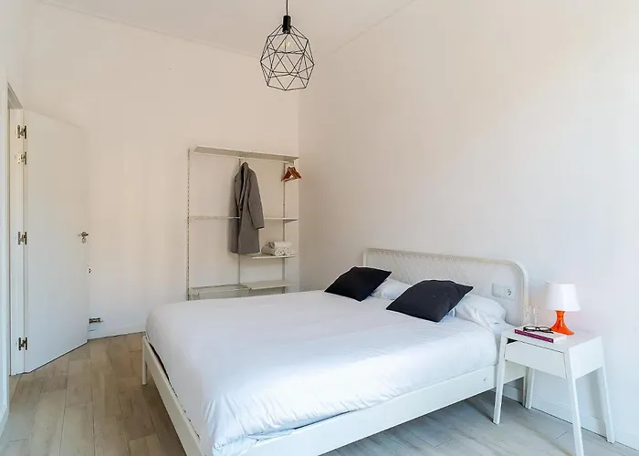 2215 - Ab Calabria Apartmán Barcelona